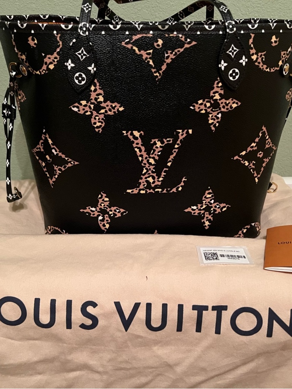 Louis Vuitton jungle Tote Leopard Monogram Special Edition neverfull mm, HTF